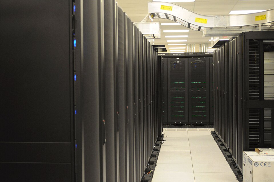 Server rack operations photo